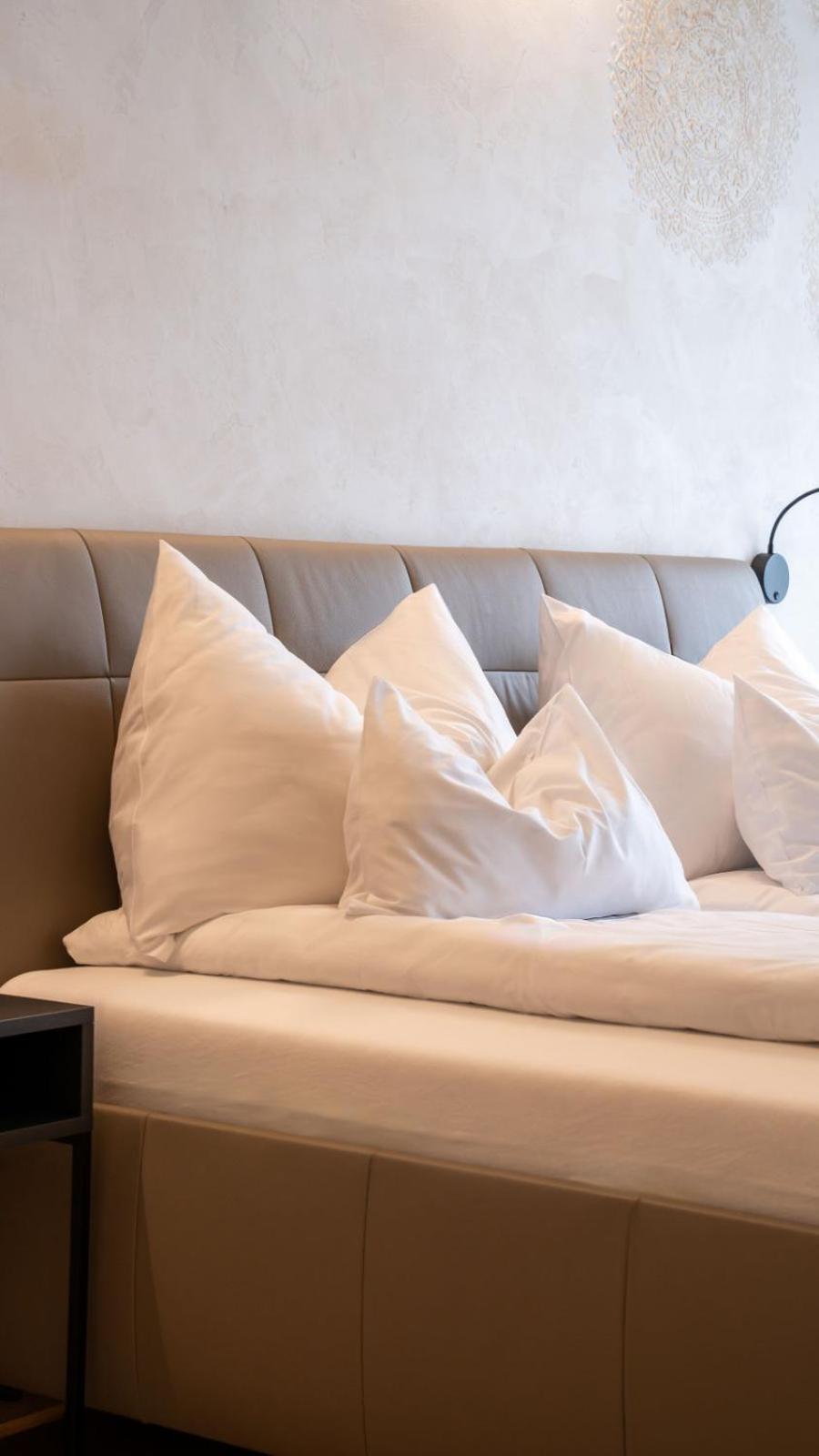 Aparthotel Lavilo Main Square Грац Екстериор снимка